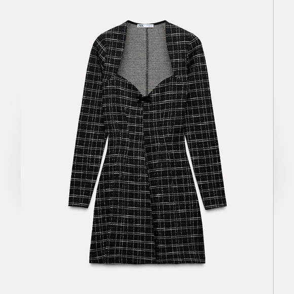 NWT Chechered Skater Dress Size Medium Black And White Heart Low Cut Stretch - Picture 2 of 13